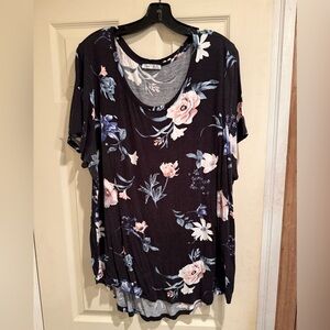Dex Black Floral Short Sleeve Top